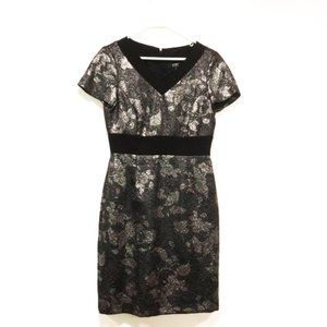 Silver/Pewter metallic brocade dress with black 🖤